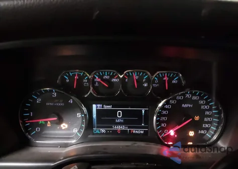 2015 Chevrolet Silverado 1500 2Lt z USA, uszkodzony, nr VIN 3GCUKREC2FG427557